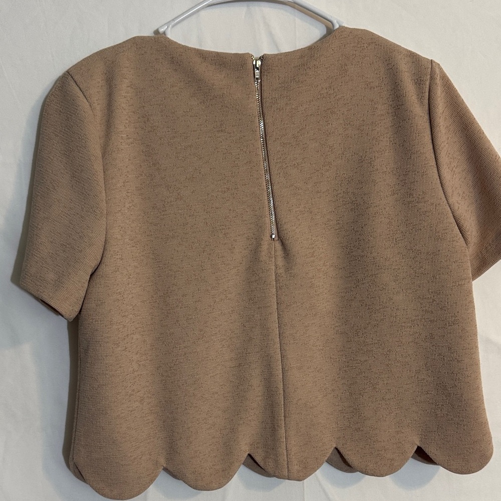 Endless Rose Beige Blouse with Floral Details - Picture 4 of 6